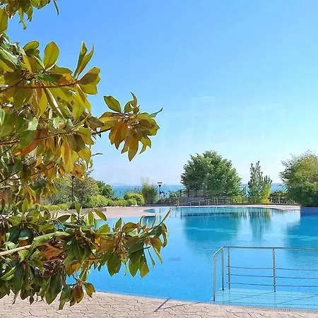 аpartments Comfort -marina Cape Aheloi