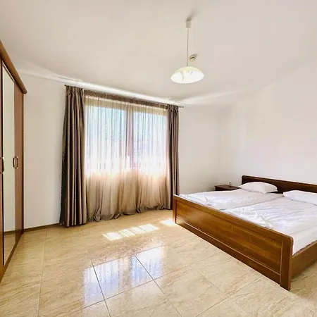 аpartments Comfort -marina Cape *
