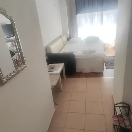 аpartments Comfort -marina Cape Aheloy
