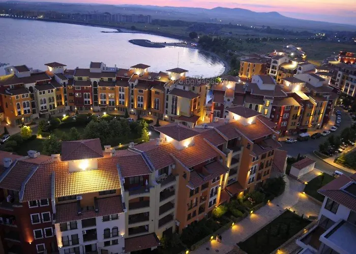 аpartments Comfort -marina Cape דירה *